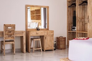 2 slaapkamers, een strijkplank/strijkijzer, wifi, beddengoed