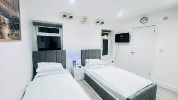 1 quarto, ferros/tábuas de passar roupa, Wi-Fi de cortesia