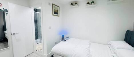 1 chambre, fer et planche Ă repasser, accĂšs au Wi-Fi (inclus)