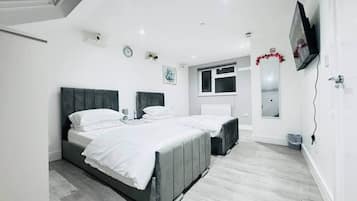 1 Schlafzimmer, Bügeleisen/Bügelbrett, kostenloses WLAN, Bettwäsche