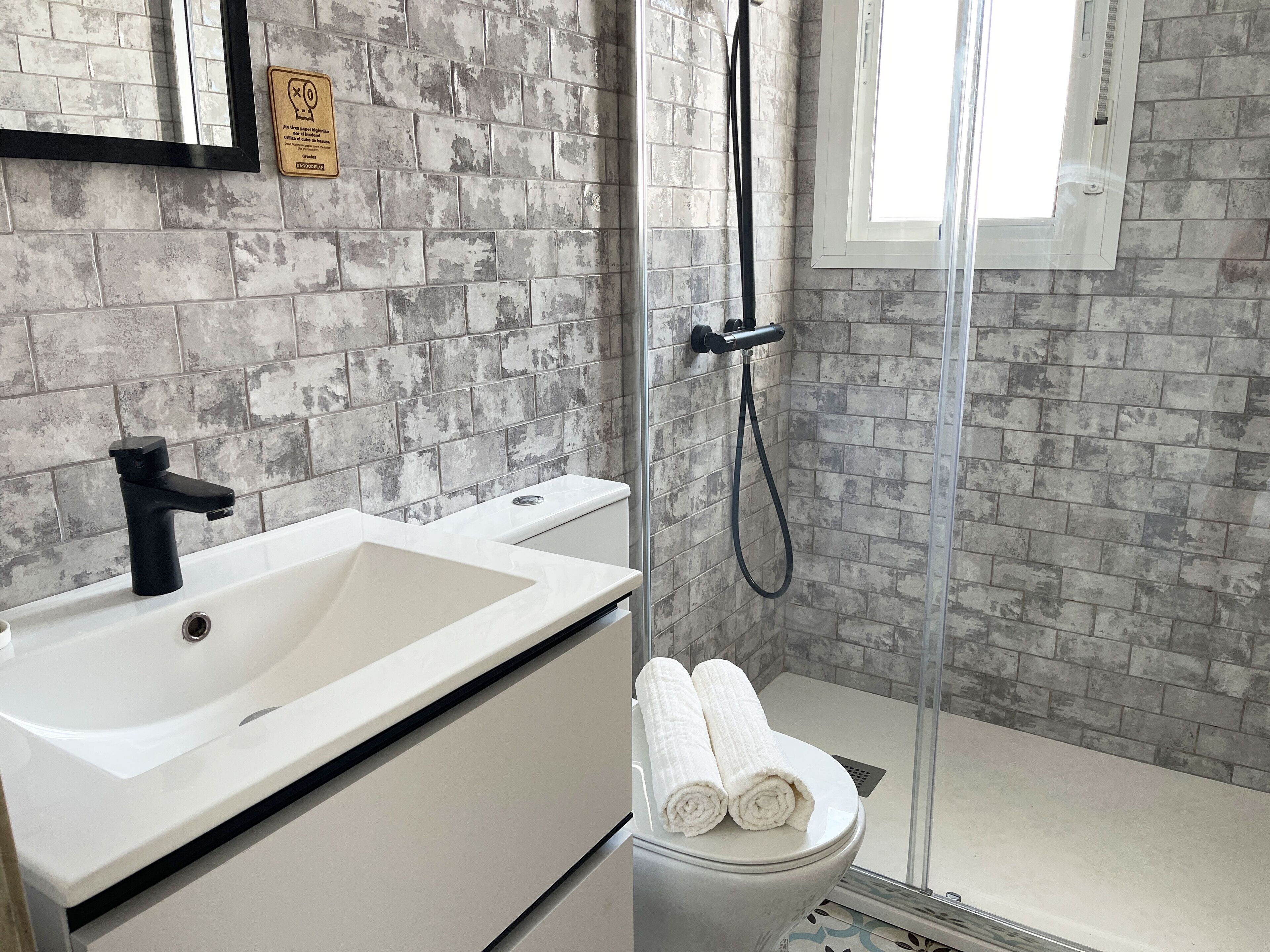 Apartment, Balcony, Garden View | Bathroom | Hair dryer