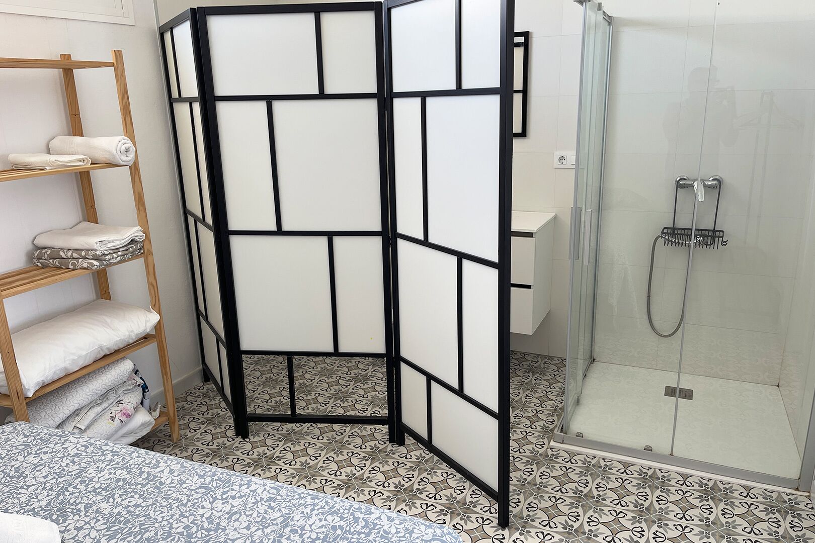 Lägenhet Comfort - uteplats | Badrum | Hårtork