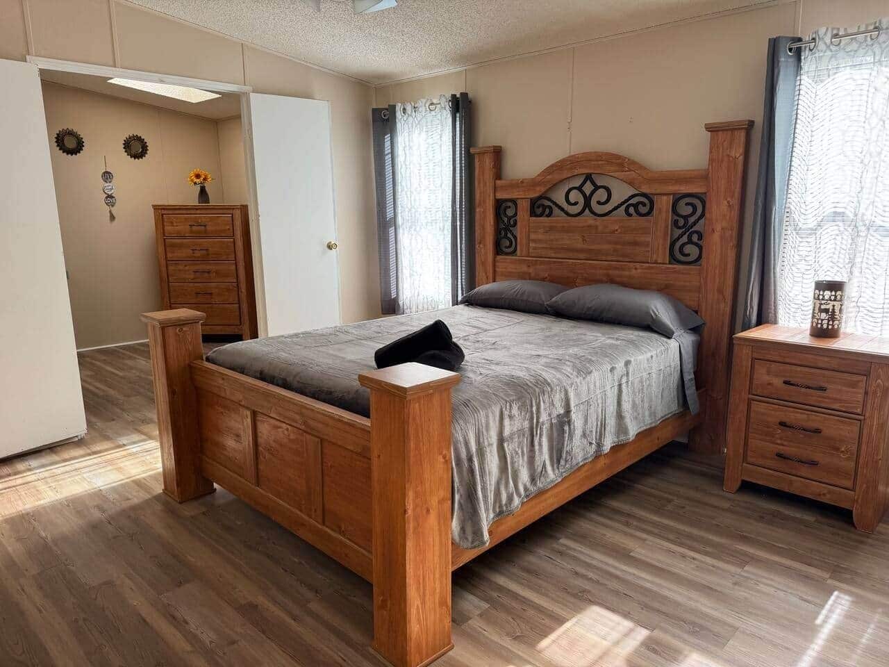 1 bedroom, free WiFi, bed sheets