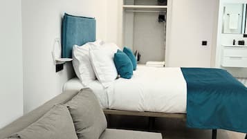 Apartamento Estudio 6 | Een kluis op de kamer, verduisterende gordijnen