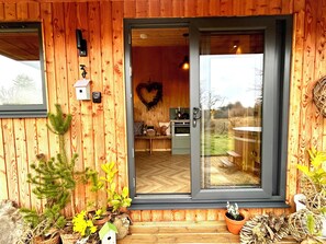Exterior - Harriet (Llanidloes)
