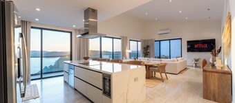 Paradise Cove Penthouse | Stunning Ocean Views