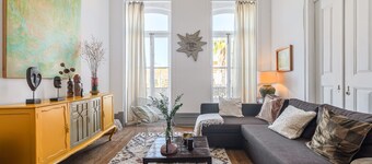 Apartment 'Victorian Beach House Luisa Todi' with Balcony and Wi-Fi