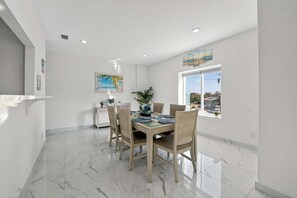 Maisonette, 3 Schlafzimmer | Speisen