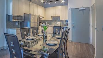 Apartamento, 1 quarto | Opções para refeição