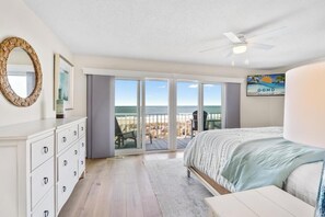 Internet - OCEANFRONT 3 Bedroom 2 Story Townhouse with Private Garage! K1#D (Ocean City)