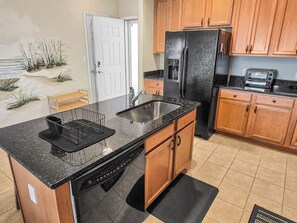 Coffee/tea maker, microwave - Downtown 3 bedroom condo. 2 blocks to the boardwalk, beach and Atlantic Ocean! SB301 (Ocean City)