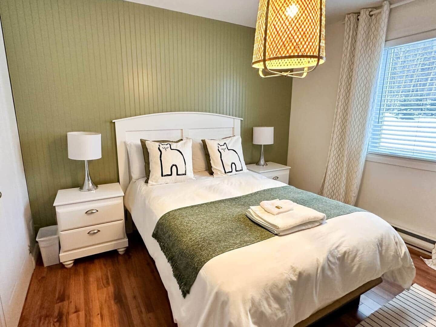 Silitysrauta/-lauta, Wi-Fi, vuodevaatteet, pääsy pyörätuolilla