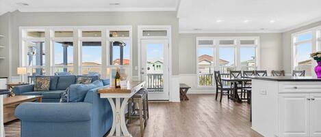 Smart TV, DVD player