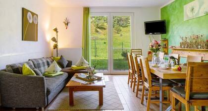 Holiday Home 'Sport Rees - 7 Fewo Eventraum' with Mountain View, Private Terrace and Wi-Fi