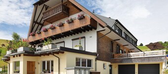 Maison de vacances 'Sport Rees - 7 Fewo Eventraum' avec vue sur la montagne, terrasse privée et Wi-Fi