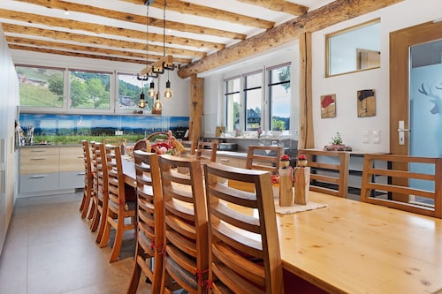 Holiday Home 'Sport Rees - 7 Fewo Eventraum' with Mountain View, Private Terrace & Wi-Fi