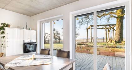 Apartment 'Seyfried' mit privater Terrasse, Gemeinschaftsgarten und WLAN