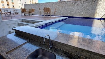 Piscina externa