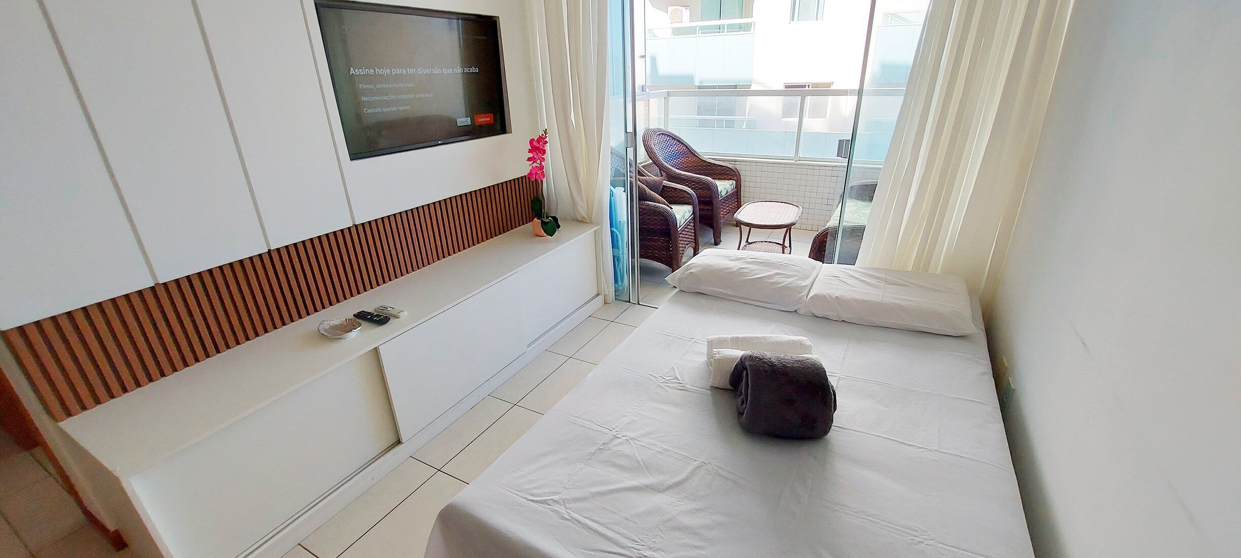 Apartment | Living area | 32-inch Smart TV with digital channels, streaming services