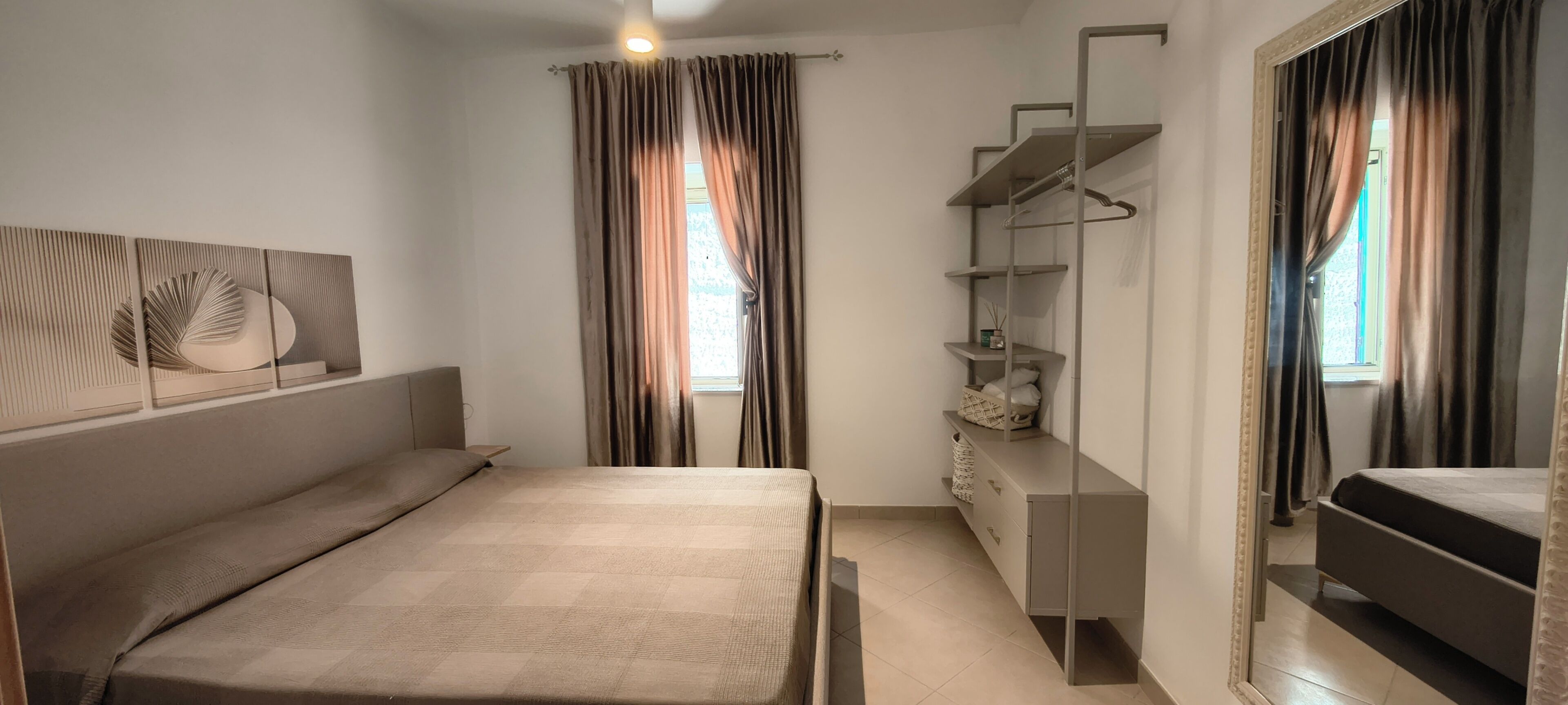 Fer et planche à repasser, Wi-Fi, draps fournis