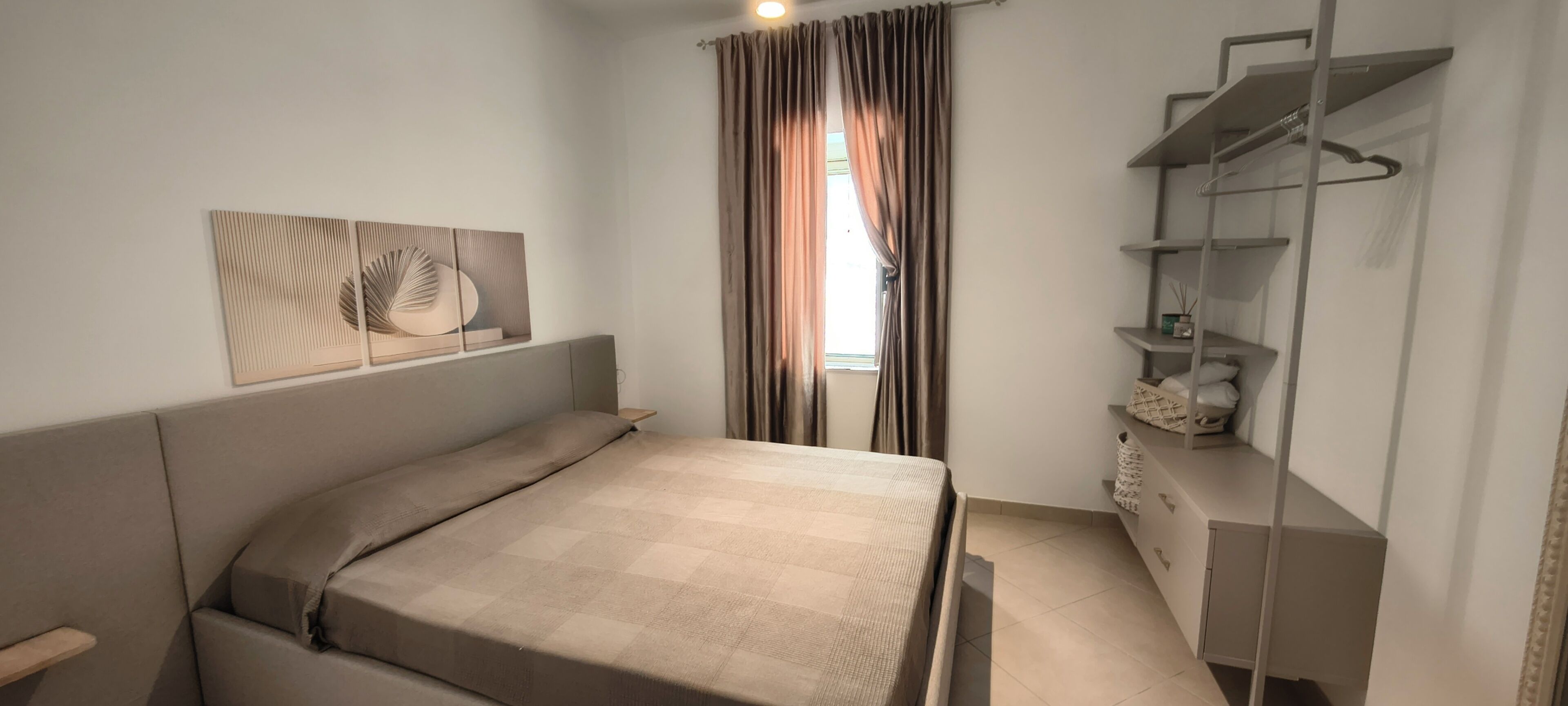 Fer et planche à repasser, Wi-Fi, draps fournis