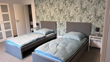 Double or Twin Room | Free WiFi