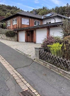 Fachada da propriedade