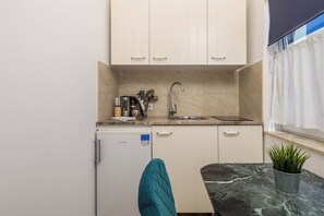 Private kitchen - Villa Chiara Opatija Apartment Moderna (Ičići)
