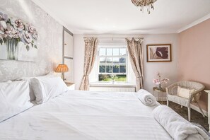 5 habitaciones, decoración personalizada y muebles diferentes 