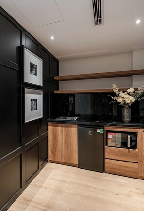 Interior - Harry's Residence (Hoan Kiem)