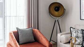 Deluxe Studio, City View | Frette Italian sheets, premium bedding, down duvets, memory-foam beds