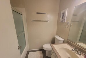 Towels - Cozy Mountain Townhouse Steps from Snow Summit Ski Resort (Big Bear Lake)