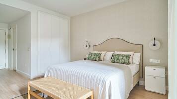 Silitysrauta/-lauta, Wi-Fi, vuodevaatteet, pääsy pyörätuolilla