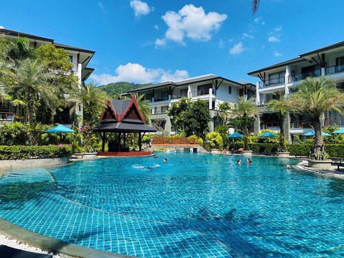 2-Min Walk to Naithon Beach, Phuket - Private, Spacious & Serene