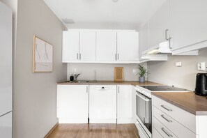 電子レンジ、オーブン、コンロ