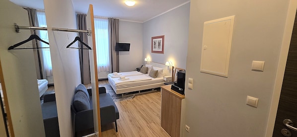 Comfort Apartment, Courtyard View | Free WiFi - UNEA Aparthotel Leipzig (Leipzig)