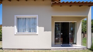 Villa | Exterior detail - 2-bedroom House With Barbecue Area Wil0012 (Imbituba)