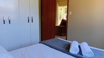 Appartamento Basic | 2 camere, Wi-Fi gratuito