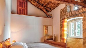 Iron/ironing board, free WiFi, bed sheets - Villa Tancabelka by Villas Guide (Barban)