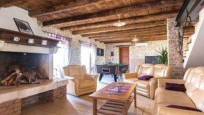 TV, fireplace - Villa Tancabelka by Villas Guide (Barban)
