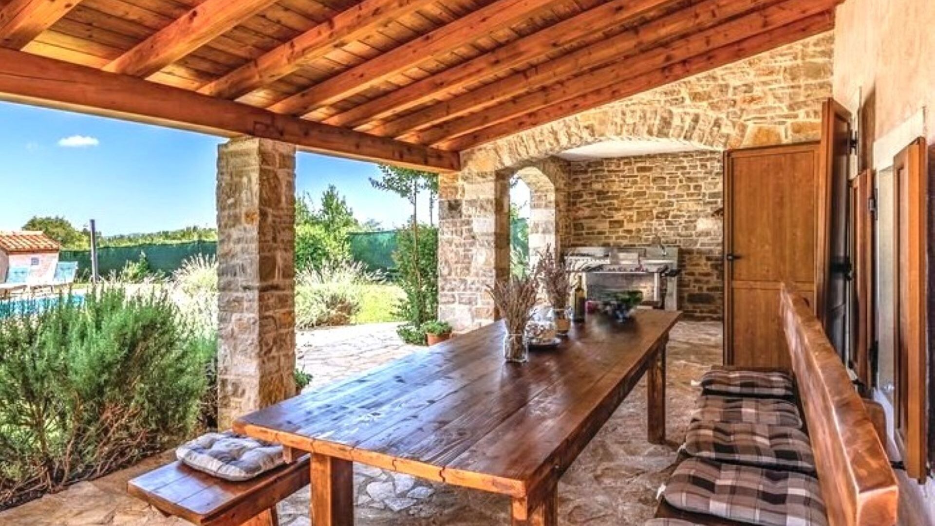 Servei de restauració a l'aire lliure