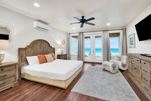 Iron/ironing board, free WiFi, bed sheets - Gulf-Front Duplex | Pet Friendly | Shared Pool (Gulf Shores)