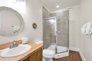 Towels - Gulf-Front Oasis | Pet Friendly | Private Pool (Gulf Shores)