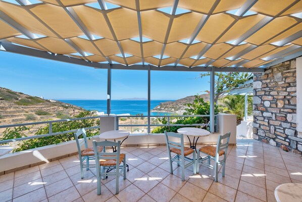 Exterior - Lume D'oro Syros (Kini)