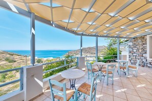 Exterior - Lume D'oro Syros (Kini)