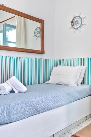 Iron/ironing board, free WiFi - Lume D'oro Syros (Kini)