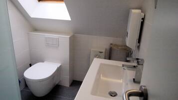 Een douche, een haardroger