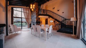 Villa, Private Pool, Lake View | Iron/ironing board, free WiFi