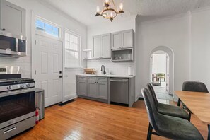 Fridge, microwave, oven, stovetop - Modern 2BR Home with Parking Minutes from Downtown Views and Incline (Pittsburgh)