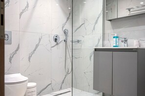 Hair dryer, towels - Icon Luxury Apartments : A1 (Kos)